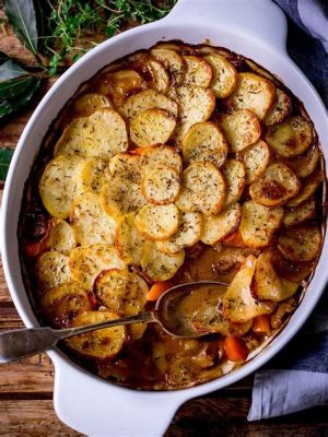  Lancashire Hotpot: Uma Sinfonia De Sabores Aconchegantes Em Um Ensopado De Carne E Vegetais Assados!