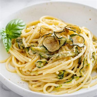   Spaghetti alla Nerano: Uma explosão de sabor cremoso que derrete na boca!